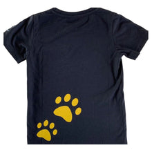 Load image into Gallery viewer, Dog in pocket T-shirt
